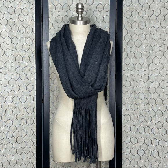 Lucky Brand Fringe Scarf - Picture 2 of 7